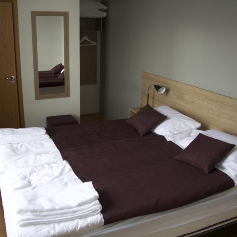 Cozy King-Sized bed
