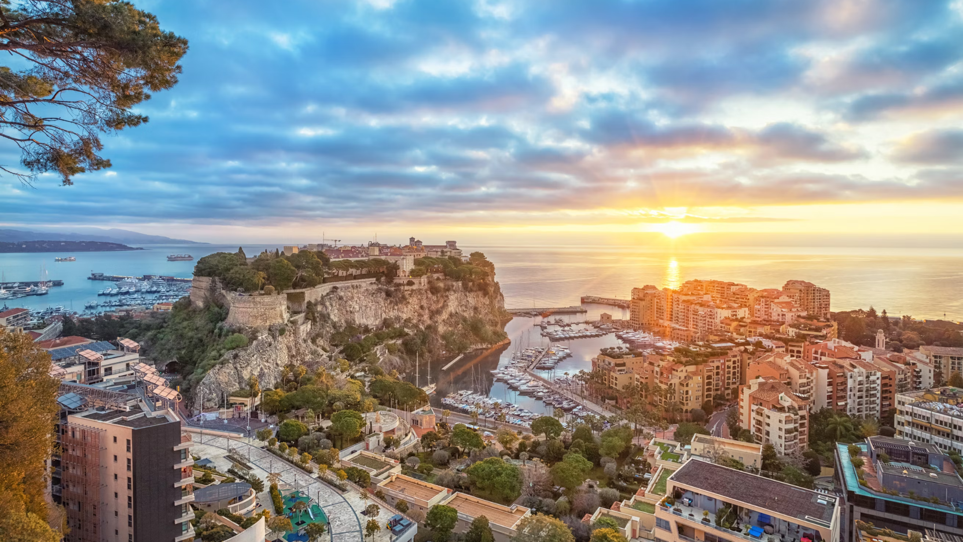 8D7N The French Riviera