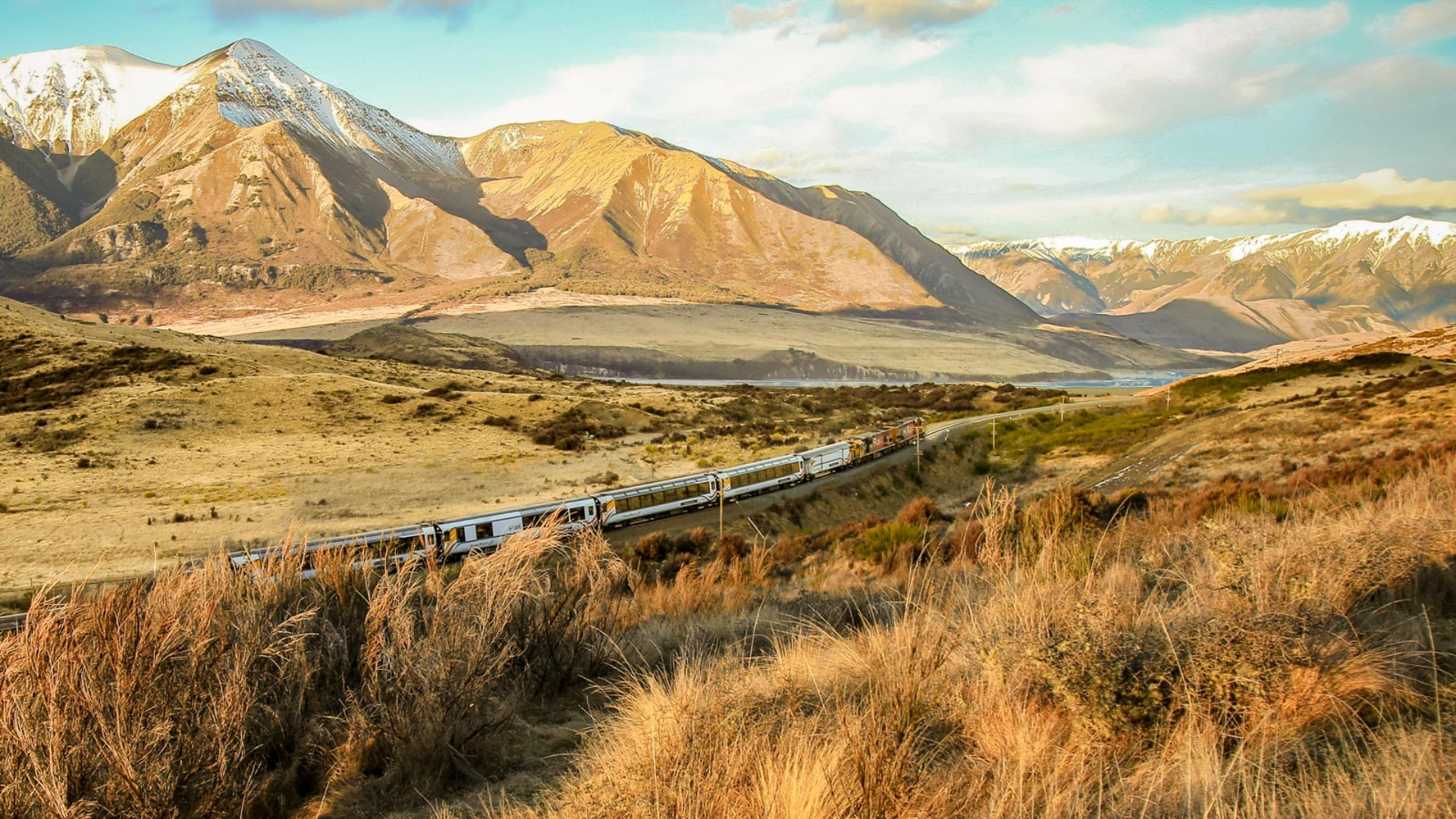Railbookers: Northern Explorer 8D7N Essential Auckland To Christchurch